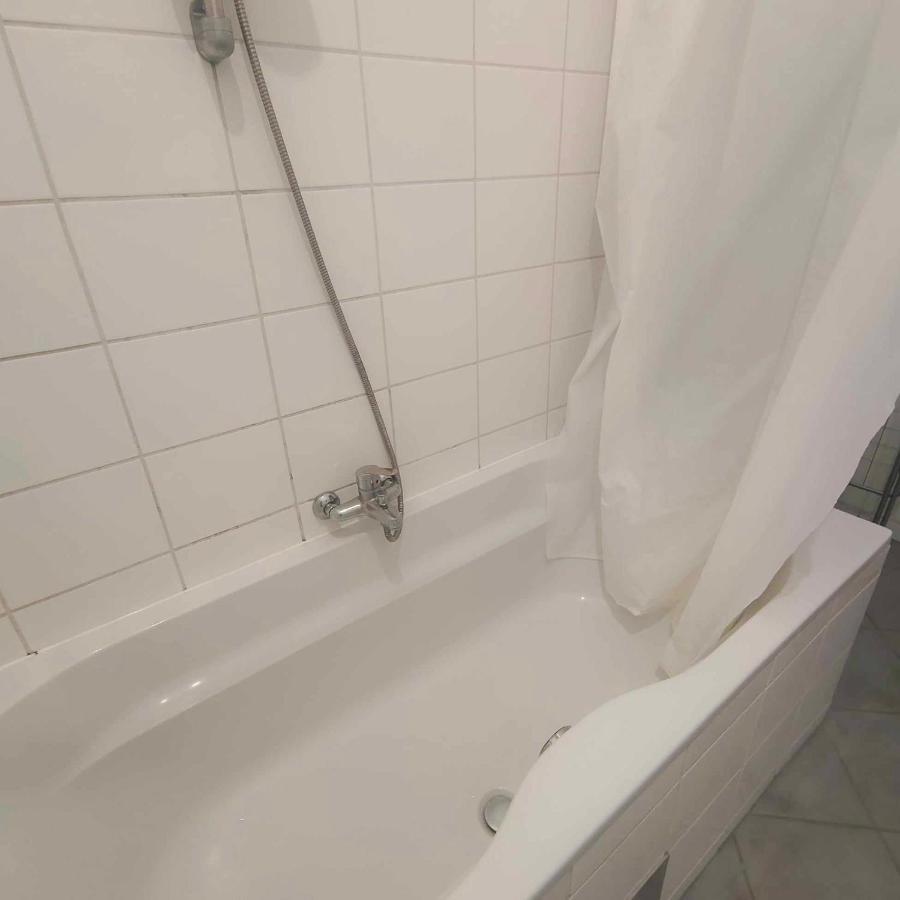 Large 4 Room Apartment In The Center Of Виена Екстериор снимка